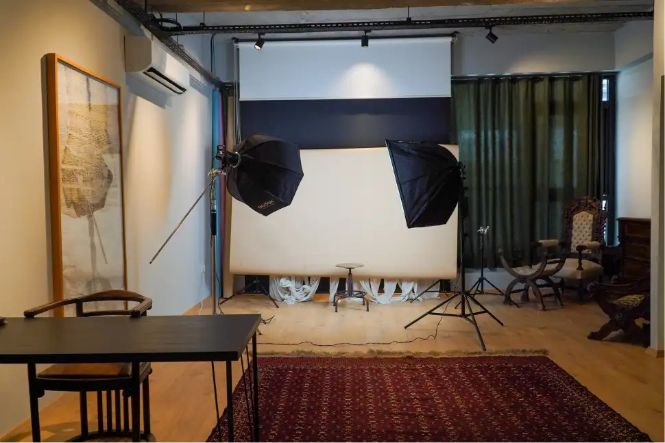 Studio 2